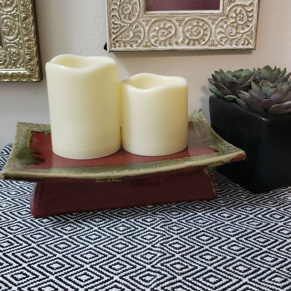 Red distressed Pillar Candle Tray - Picture 3 of 13